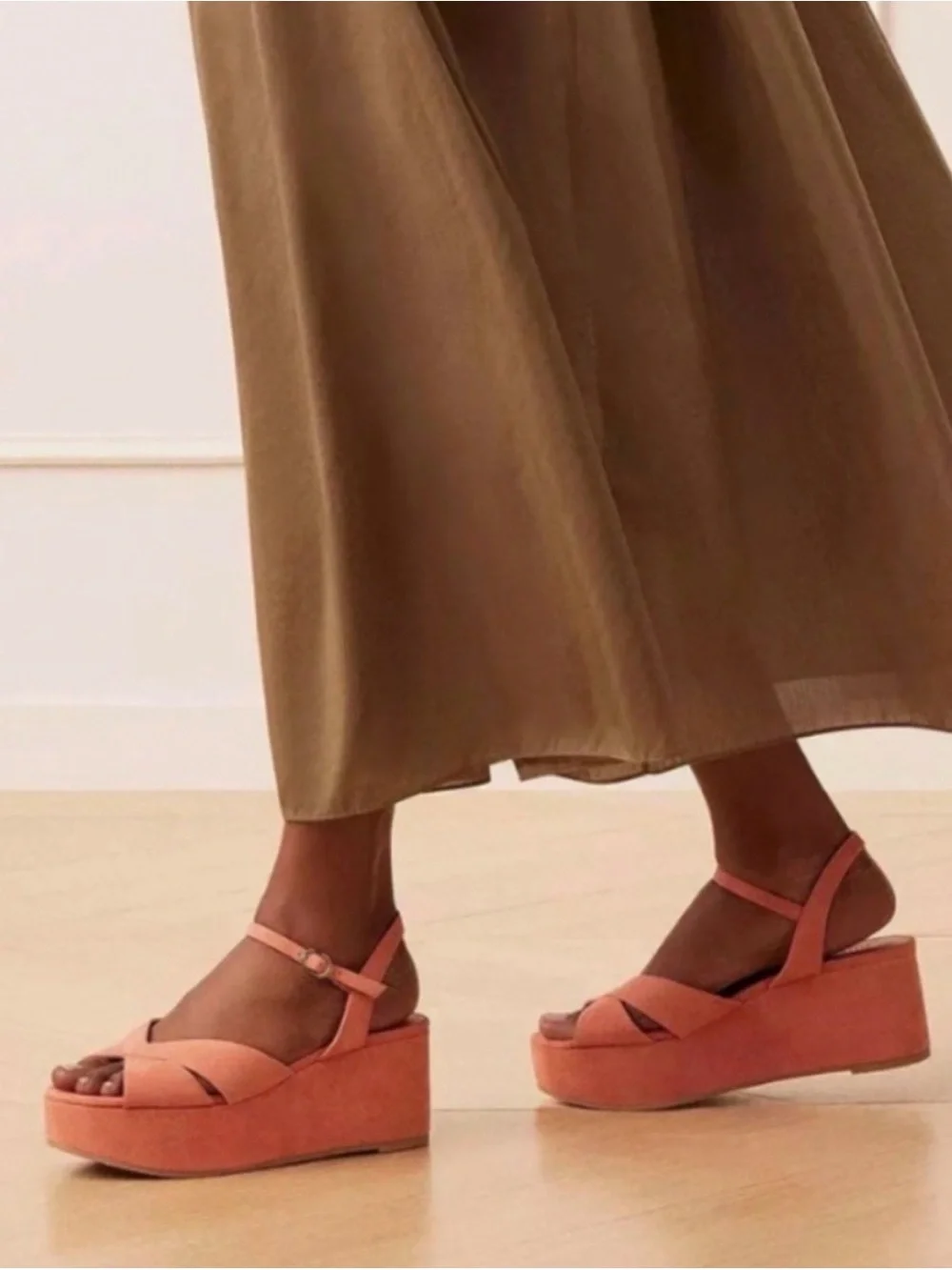 Stuart Weitzman Carmen Midi Wedge Sandals Terracotta Suede Size 9.5B